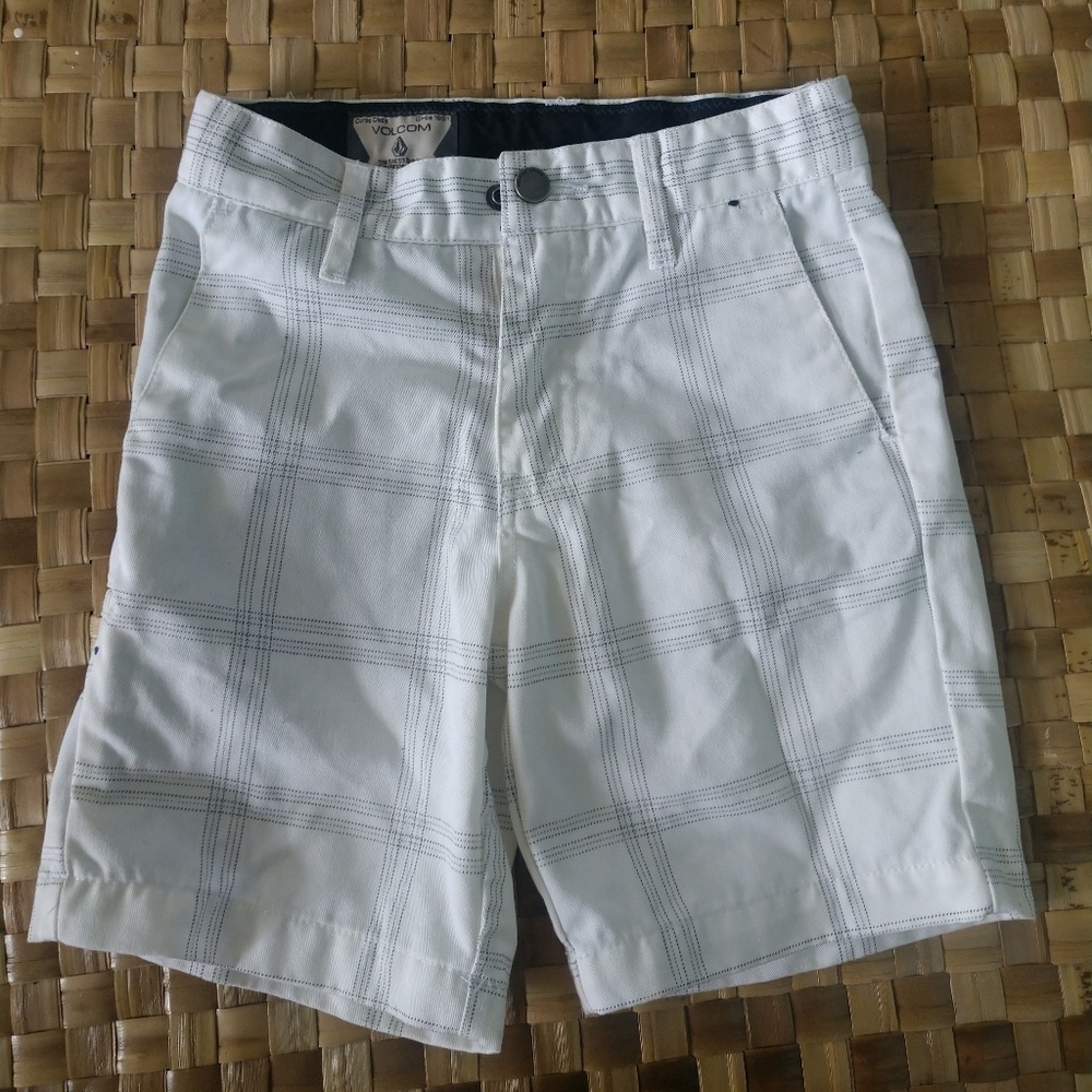 Volcom Boys Shorts size 5